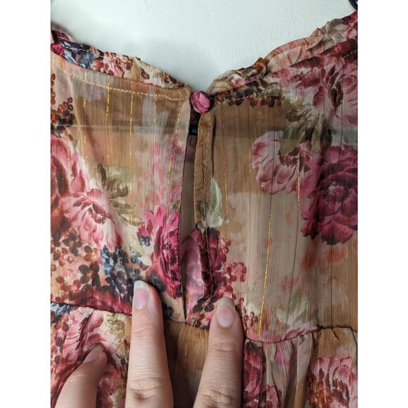 Torrid Floral Crinkle Chiffon Flutter Sleeve Blouse - Picture 9 of 9